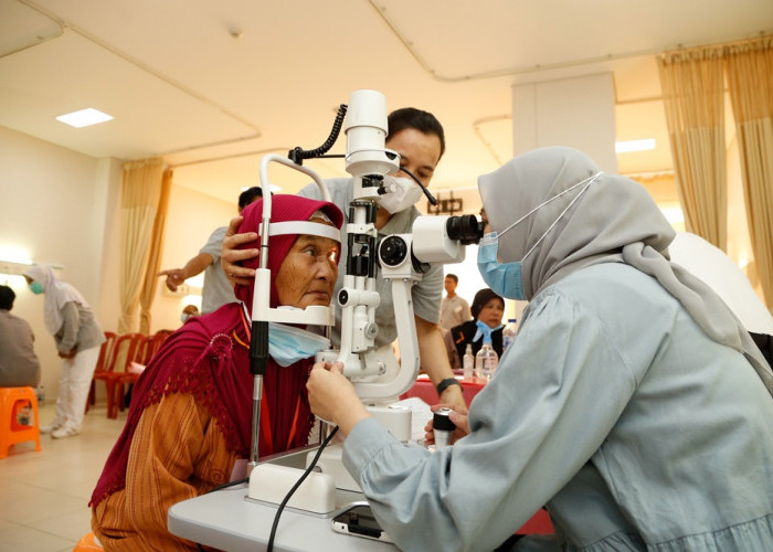 506 Orang Mendaftar, 209 Pasien Akhirnya Jalani Operasi Katarak Tzu Chi Sinar Mas di Jambi