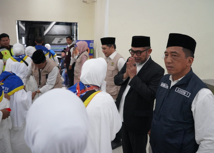 Sekda Sudirman Doakan Jemaah asal Jambi Jadi Haji Mabrur