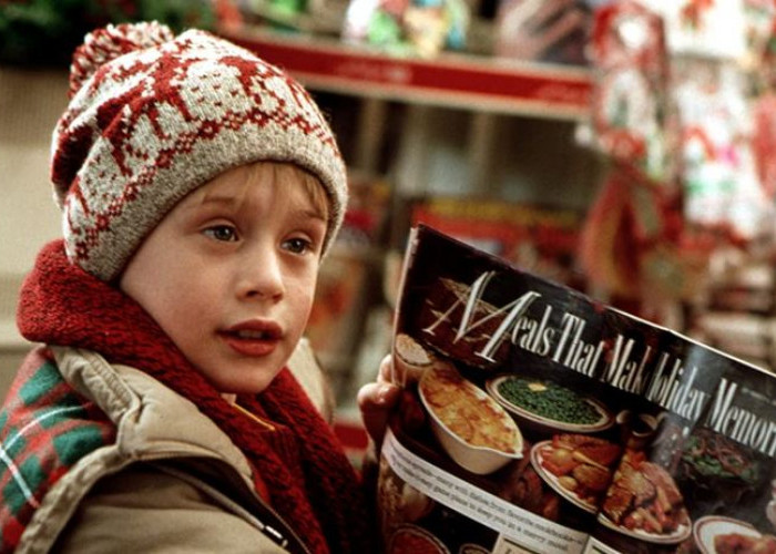10 Rekomendasi Film Spesial Natal, Ada Home Alone inggan A Christmas Carol