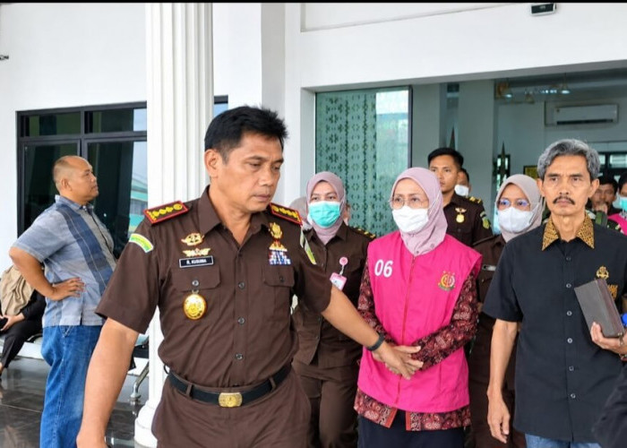 Kadisperindag Kota Jambi Nella Kembali Diperiksa Kejari, Pengacara : Pemeriksaan Tersangka