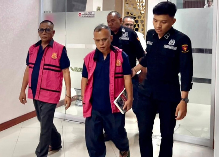 Kasus Korupsi Akses Pelabuhan Ujung Jabung Masuk Babak Baru, Dua Tersangka Resmi Dilimpahkan ke Jaksa
