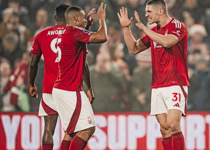 Nottingham Forest Guncang Tottenham 1-0: Gol Elanga Bawa Mereka Masuk 3 Besar Liga Inggris!