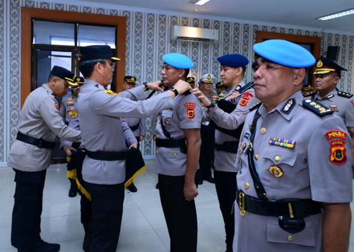 Kapolda Jambi Pimpin Sertijab 5 Pejabat Sekaligus, dari Kabid Propam hingga Tiga Kapolres