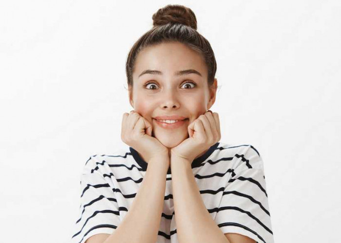 Kulit Sering Perih, Merah, dan Beruntusan? Ini Cara Aman Bikin Skin Barrier Pulih Lagi