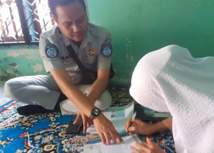 Santunan Pejalan Kaki tertabrak Sepeda Motor di Dekat Kampung Kecil Kota Jambi Diterima Ahli Waris