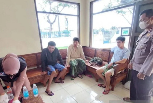 Nahkoda Menghilang, Detik-Detik Perahu di Probolinggo Dihantam Ombak Tenggelam