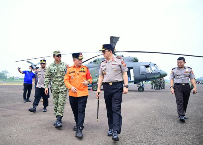 90 Personel Dikerahkan ke Taman Nasional Berbak, Kapolda dan Gubernur Jambi Perkuat Pemadaman Karhutla