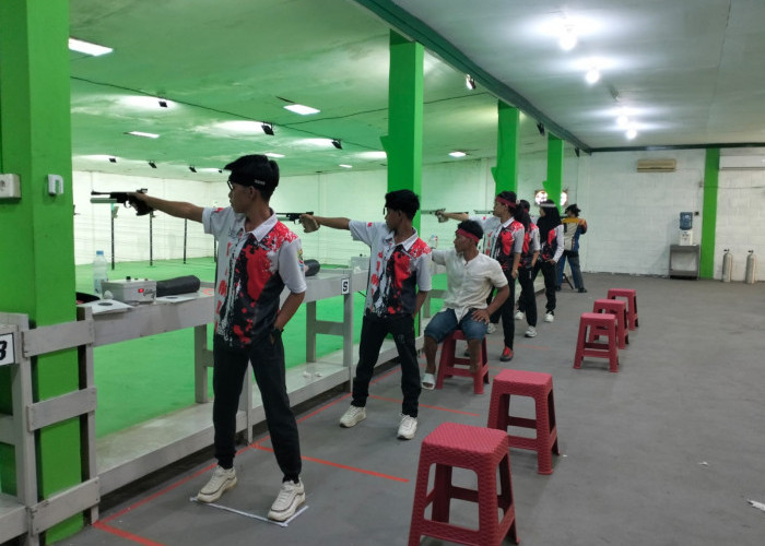 Raih Prestasi di Tengah Keterbatasan, Perjuangan Atlet Tembak Tanjab Timur 
