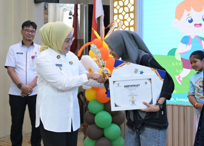 Pj Wali Kota Jambi Tutup Lomba Bercerita Tingkat SD dan MI, Ini Pesannya