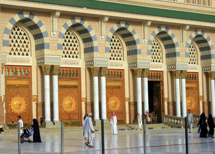 Rahasia Pintu Masjid Nabawi! Warna dan Nomor Bisa Selamatkan Jemaah Haji 2026 Saat Darurat
