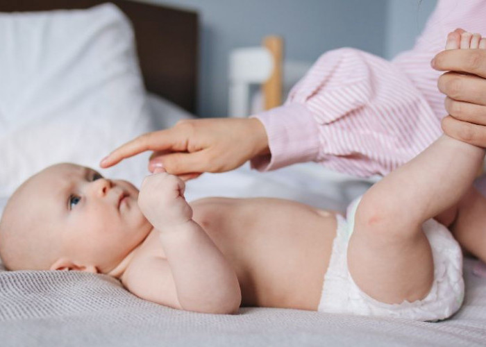 10 Tips Memilih Popok Bayi yang Nyaman