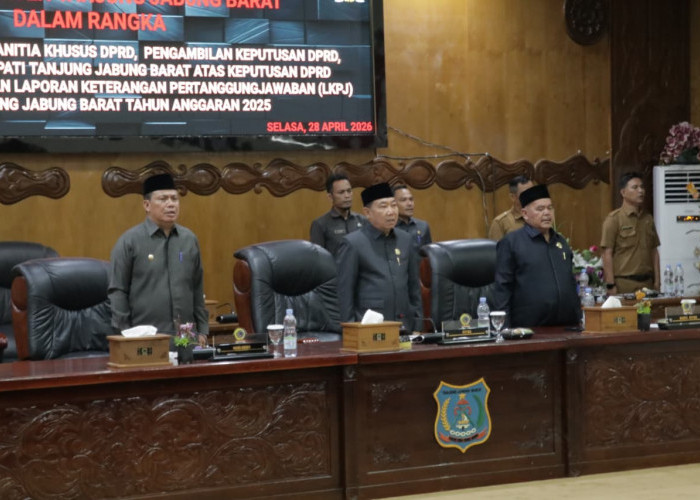  DPRD Tanjabbar Sahkan Rekomendasi LKPJ Bupati Tahun Anggaran 2025