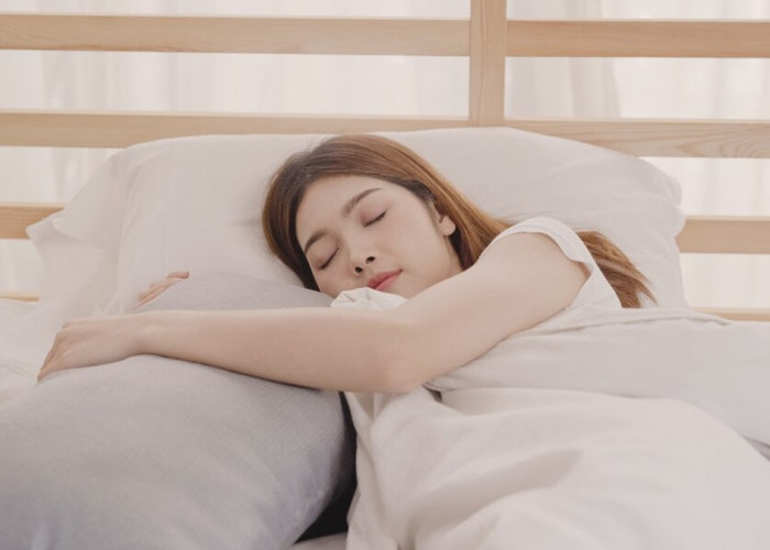 7 Kebiasaan Tidur yang Bisa Menyebabkan Penuaan Dini
