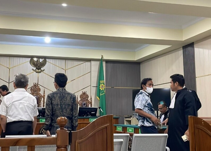 Hakim Tolak Eksepsi Tiga Terdakwa Korupsi PDAM, Sidang Lanjut ke Tahap Pembuktian