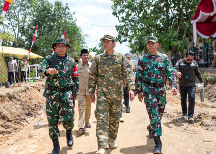 TMMD ke-127 Resmi Dimulai di Bajubang, Bupati Fadhil Arief Tegaskan Desa Jadi Titik Awal Bangun Batang Hari