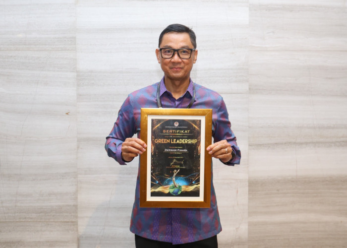 Darmawan Prasodjo Raih Green Leadership Utama Award, PLN Pecah Rekor Borong 20 Proper Emas KLHK 2023