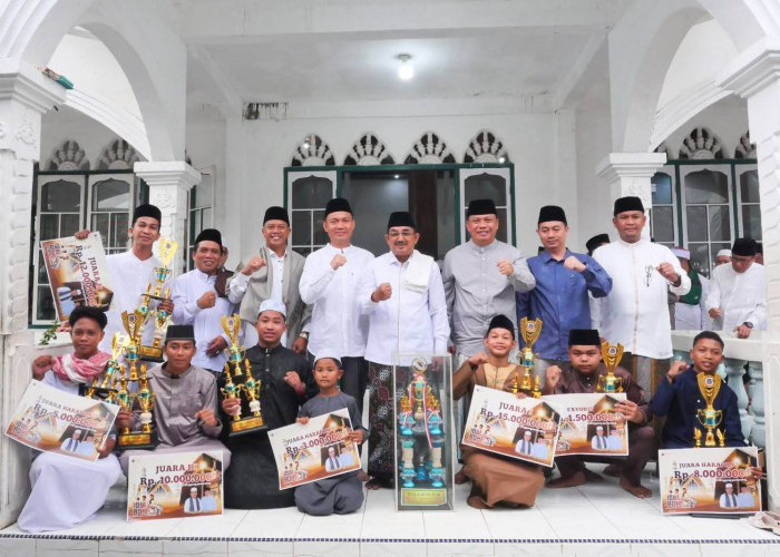 Bupati dan Wakil Bupati Tanjab Barat Melaksanakan Salat Iduladha 1447 H di Ponpes Al Baqiyatush Shalihat