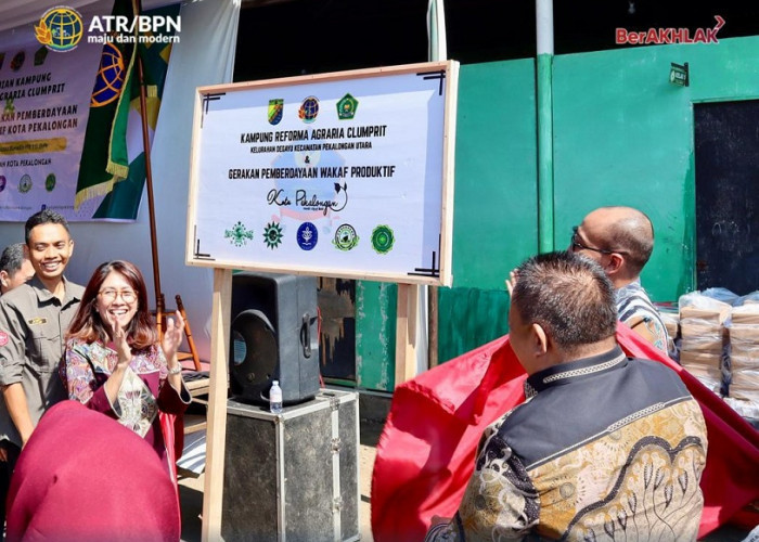 Resmikan Kampung RA dan Wakaf Produktif di Pekalongan, Staf Ahli ATR/BPN: Ini Mesin Penggerak Ekonomi Rakyat!