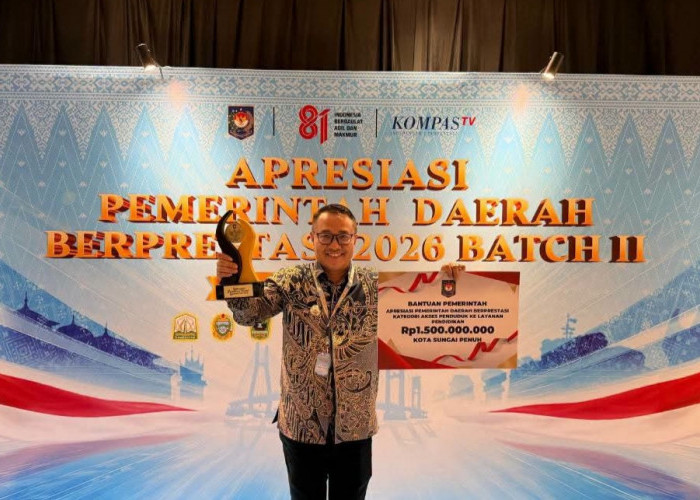 Wako Alfin Raih Apresiasi Terbaik II Kategori Akses Penduduk Terhadap Layanan Pendidikan Regional Sumatera