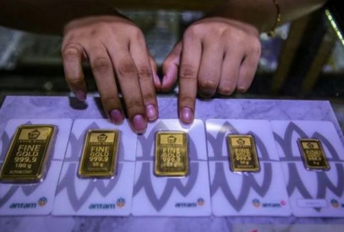 Ini Penyebabnya,Harga Emas Antam Menyentuh Rp 999 Ribu Per Gram