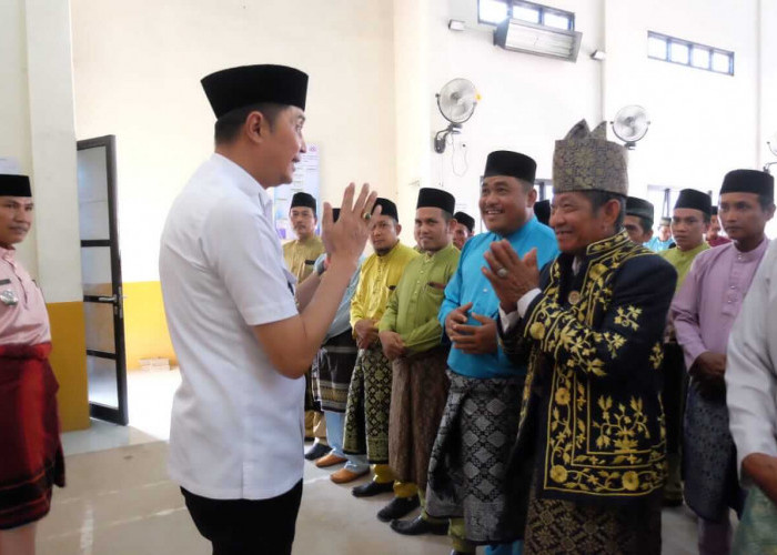 Pj Bupati Bachyuni Hadiri Pengukuhan Pengurus LAM Desa se Kabupaten  Muaro Jambi