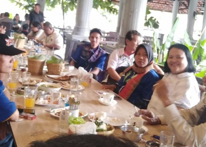 Pererat Silaturahmi dalam Momen HPN 2023 di Medan, Asian Agri Jamu Delegasi PWI Provinsi Jambi 