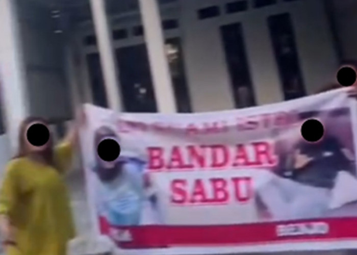 Viral! Warga Satroni Rumah yang Disebut Milik Bandar Sabu di Tanjab Barat, Begini Penjelasan Kapolres