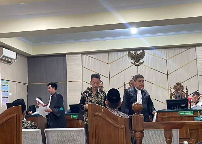Beda Keterangan di BAP dan Persidangan, Terdakwa Akui Beri Uang ke Pejabat PDAM Tirta Pengabuan  