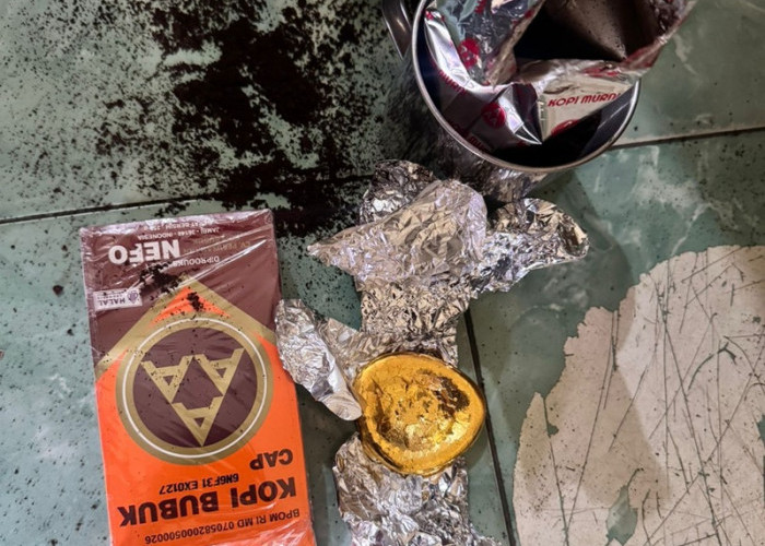 Awalnya Dikira Kopi Biasa, Paket Mencurigakan di Bandara Jambi Ternyata Simpan Ratusan Gram Emas