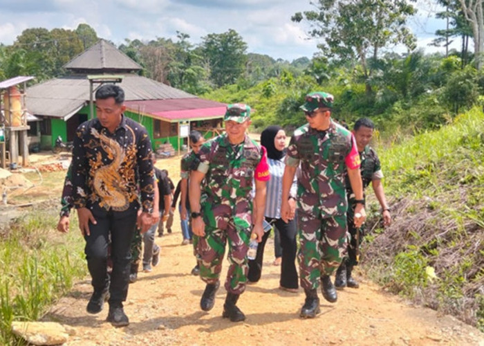 TNI Turun Lewat TMMD! Jalan Desa Dibuka, Air Bersih Mengalir di Sarolangun