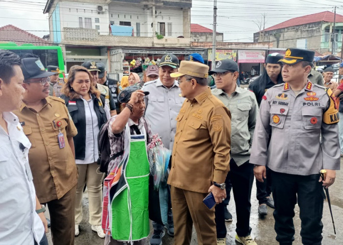 Jelang Lebaran, Wali kota, Kapolresta, dan Ketua DPRD Jambi Sidak Pasar, Harga dan Stok Aman