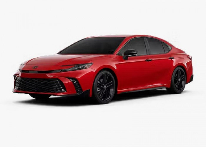 Aura Baru Sedan Mewah, Toyota Camry 2026 Kini Lebih Sporty & Gagah