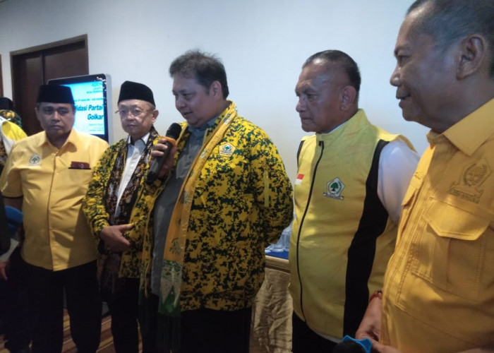 Ketua Umum DPP Partai Golkar Airlangga Hartarto Targetkan Pemenangan Prabowo-Gibran di Jambi 80 Persen