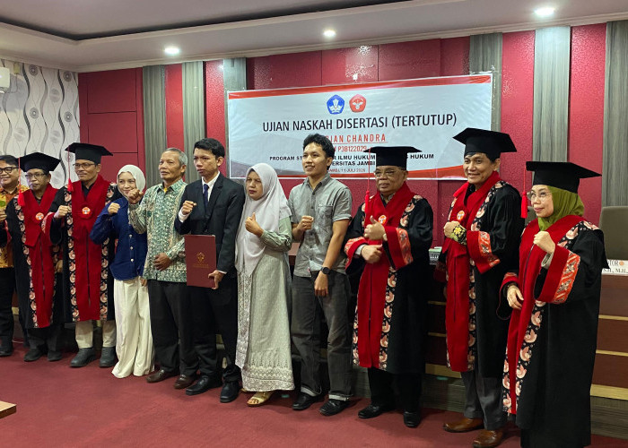 Prestasi Membanggakan Putra Merangin, Febrian Chandra Raih Doktor Ilmu Hukum di Usia 31 Tahun