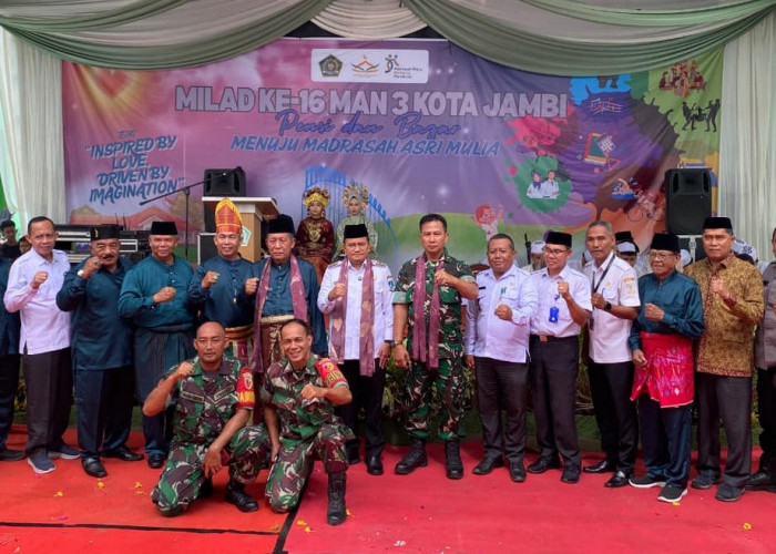 Wali Kota Jambi Dukung Penuh Pengembangan Karakter Anak di Milad ke-16 MAN 3 Kota Jambi