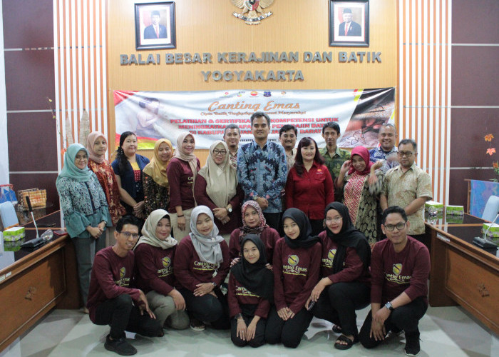 SKK Migas PetroChina Fasilitasi Perajin Batik dan Songket Tanjab Barat Lakukan Pelatihan di Yogyakarta