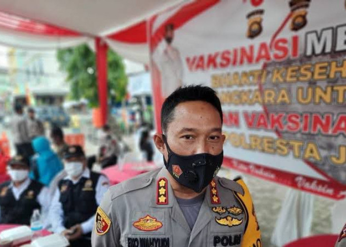 Anggota TNI Polri Coba-Coba Bekingi Truk Batu Bara Masuk Kota, Ini Kata Kapolresta Jambi