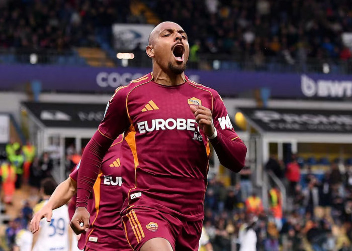 Donyell Malen Menggila! Brace Dramatis Bawa AS Roma Tekuk Parma dan Ancam Posisi AC Milan