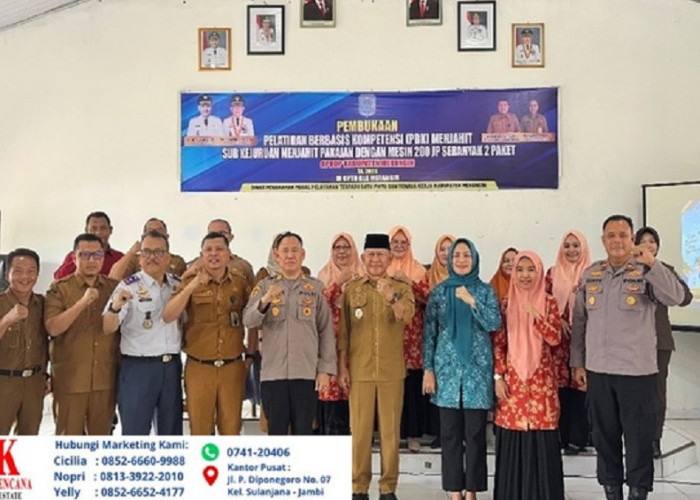 Cetak SDM Mandiri, Wabup Merangin Buka Pelatihan Menjahit 