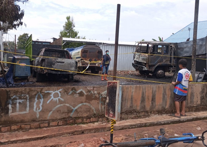 Misteri Gudang Minyak yang Terbakar di Belakang BPK Jambi, Polisi: Pemiliknya Belum Diketahui