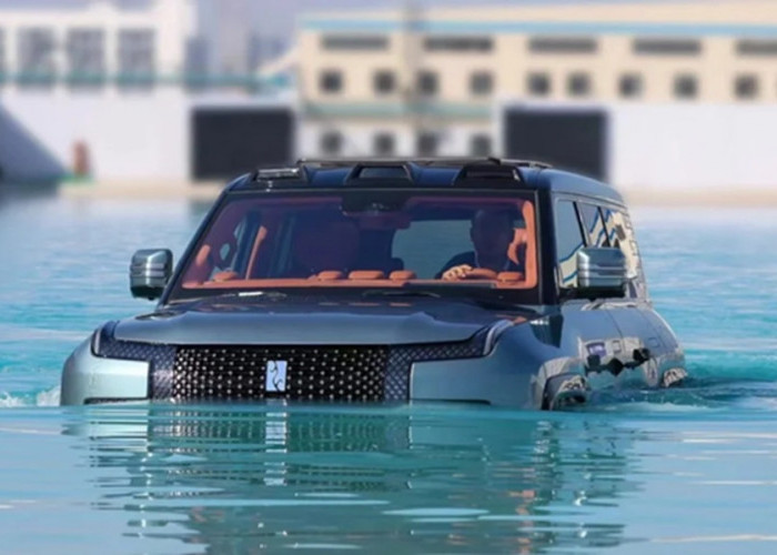 Tak Takut Banjir! Ini 12 Mobil Paling Tangguh 2026, Nomor 1 Bisa 'Bertahan di Air'