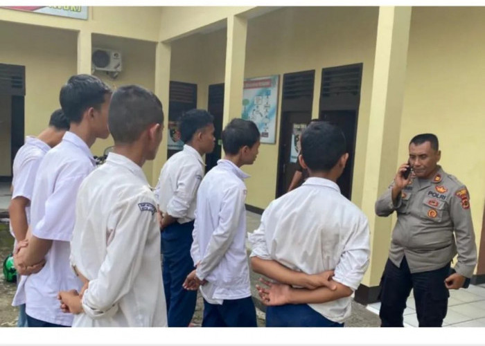 Polisi Amankan Sejumlah Pelajar yang Hendak Tawuran di SMPN 14 Kota Jambi