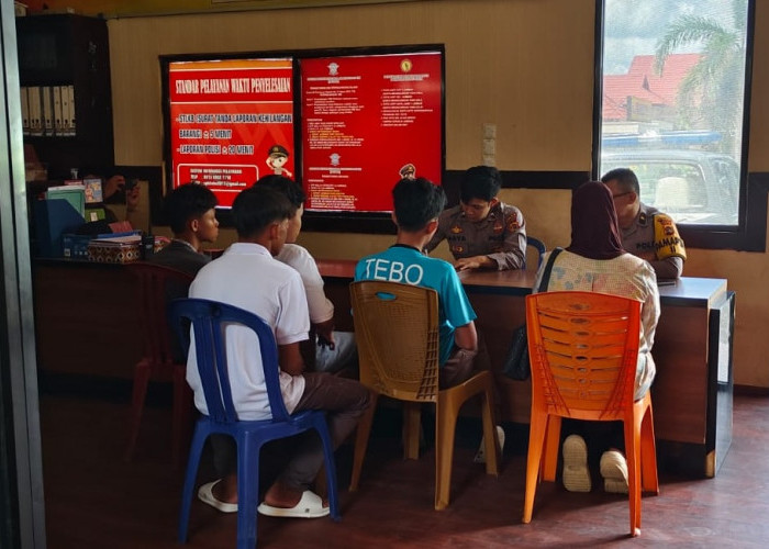 Buntut Pengeroyokan Kakak Kelas di SMPN Tebo: Orang Tua Resmi Lapor ke Polres, Minta Keadilan untuk Anaknya