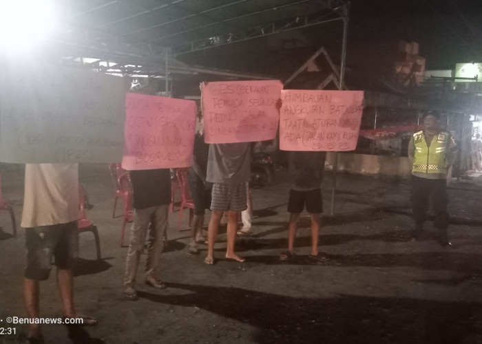Jalan Rusak Gegara Truk Batu Bara, Pemuda Selincah Demo Minta Pemerintah Turun Tangan 