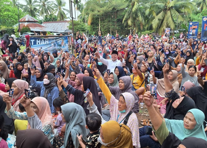 Ribuan Warga Padati Lapangan Kenali Asam Atas Bersama H Abdul Rahman 