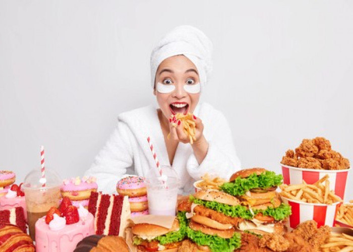 14 Kebiasaan Sepele Berdampak Buruk pada Kesehatan, Mulai Konsumsi Junk Food hingga TIdur Gunakan Lensa Kotak