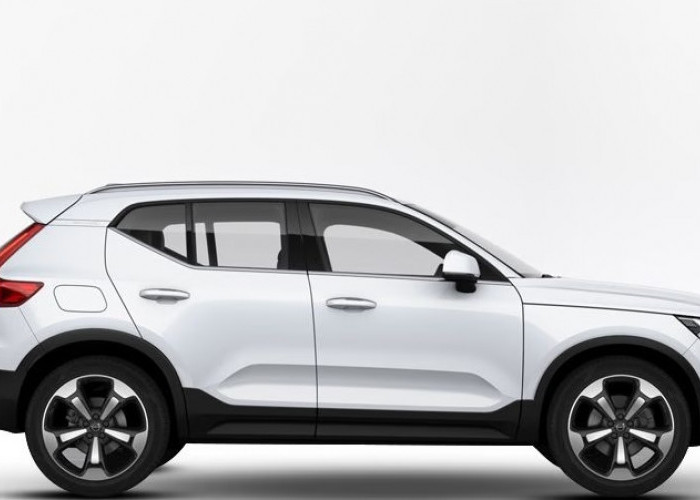 Cari SUV Kecil yang Ganteng? Ini Alasan Volvo XC40 Layak Dipertimbangkan