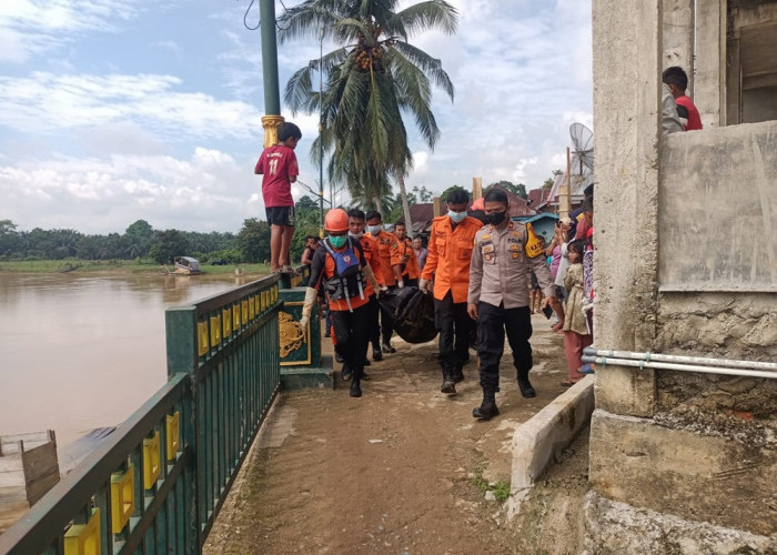 Warga Tanjung Menanti Geger dengan Penemuan Mayat di Sungai Batang Tebo Kabupaten Bungo