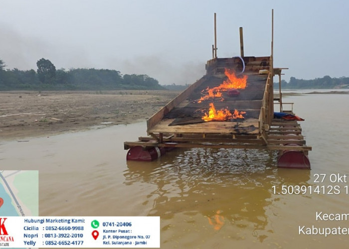 Satreskrim Polres Muaro Jambi Tindak PETI di Sungai Batanghari, 1 Rakit untuk Tambang Emas Ilegal Dibakar 