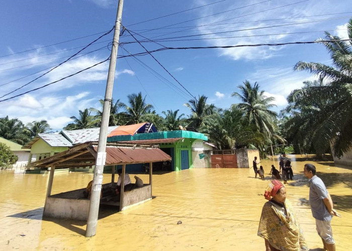 Banjir Bandang Terjang Sarolangun, Gubernur Al Haris Soroti Cuaca Ekstrem hingga Dugaan PETI 